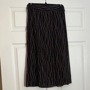 Covington Black and Red Wave Pattern Midi Skirt